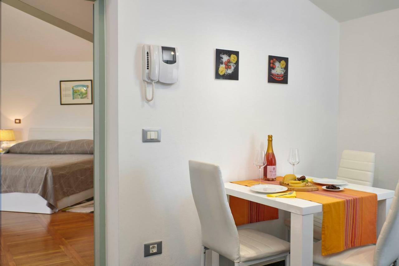 Villa Giardina Apartments فينكوران المظهر الخارجي الصورة